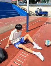 意甲-苏莱破门 罗马1-1客平拉齐奥连续16轮不败